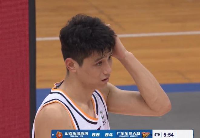 华体会直播公司-以前没人要，现在越来越香！盘点CBA本赛季3大CUBA球员