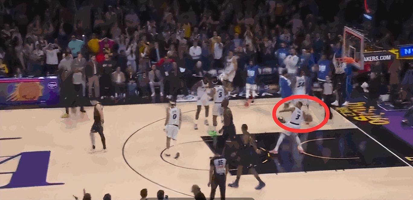 华体会直播公司-NBA官宣两张罚单：华子贝恩用力把球扔向观众席 各罚25000美元