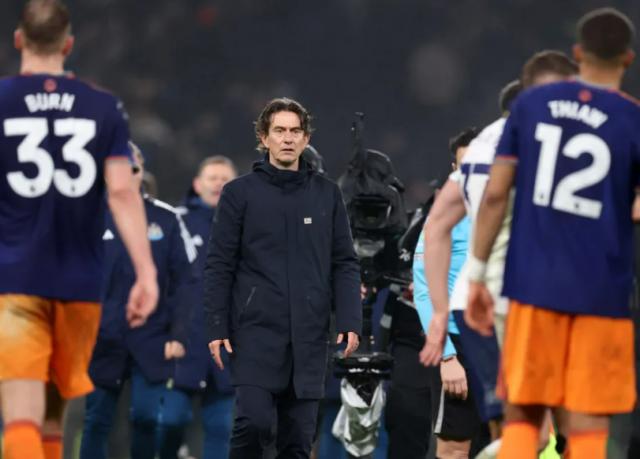 华体会体育公司-【观察】热刺要为保级犯愁，欧冠成绩救不了弗兰克